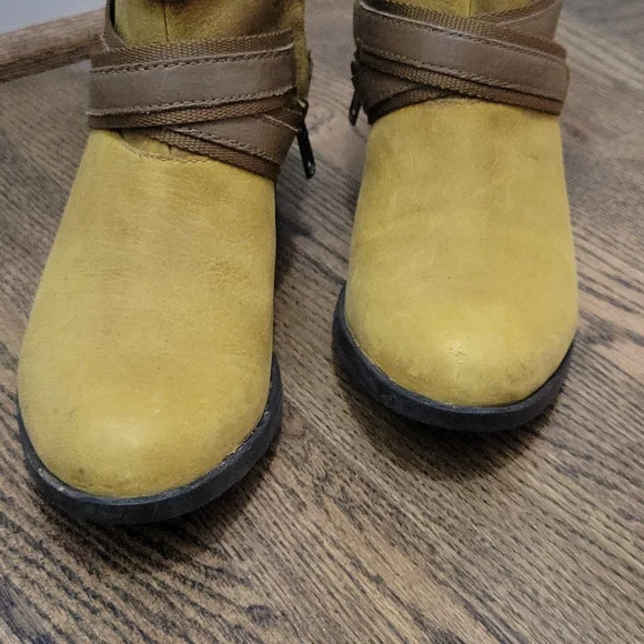 Gorgeous Sorel riding boots - Picture 7 of 15